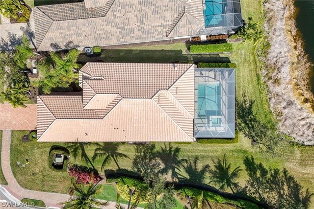 6542 Amarone LN, Naples, FL 34113