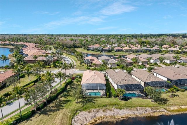 6542 Amarone LN, Naples, FL 34113