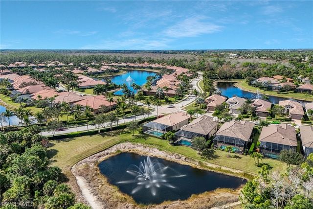 6542 Amarone LN, Naples, FL 34113