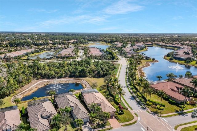 6542 Amarone LN, Naples, FL 34113