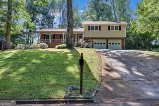 5728 Four Winds Court SW, Lilburn, GA 30047