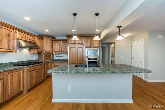 693 Woodrun Court, Ballwin, MO 63021
