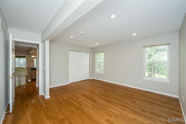 693 Woodrun Court, Ballwin, MO 63021