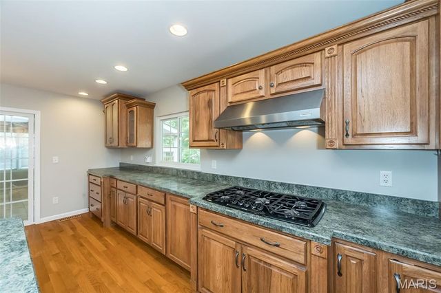 693 Woodrun Court, Ballwin, MO 63021