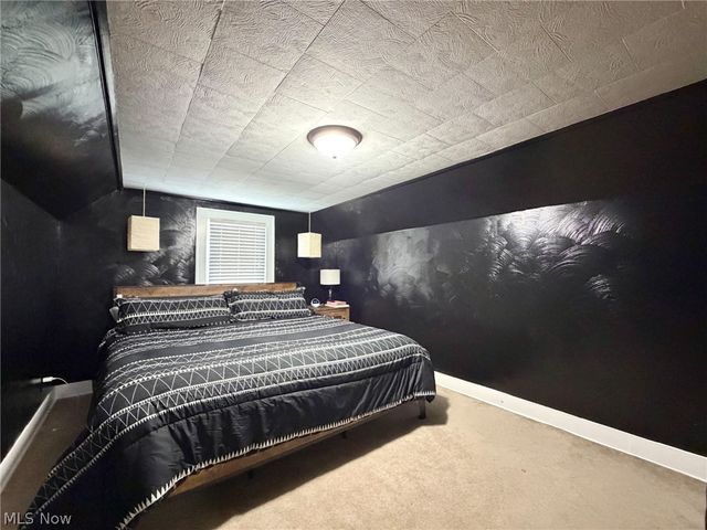 1314 Madison Avenue, Toronto, OH 43964