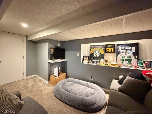 1314 Madison Avenue, Toronto, OH 43964