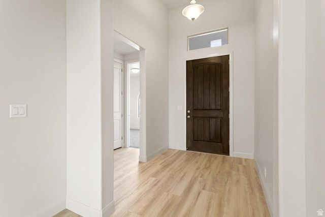 31 W CAMINO OSO DR, Washington, UT 84780