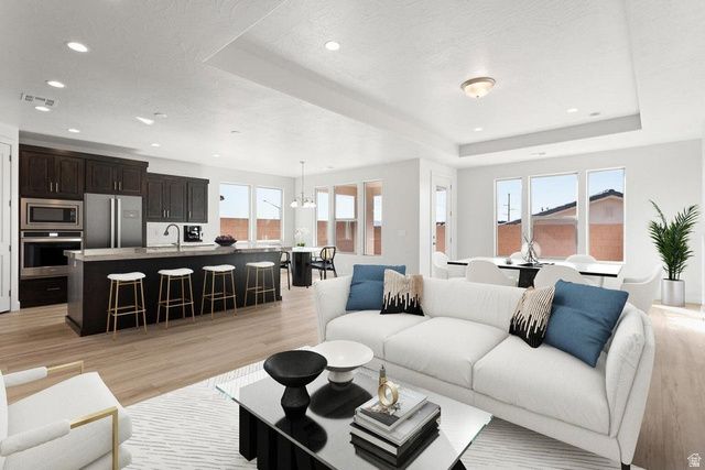 31 W CAMINO OSO DR, Washington, UT 84780