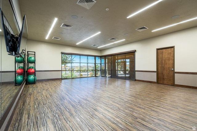 31 W CAMINO OSO DR, Washington, UT 84780