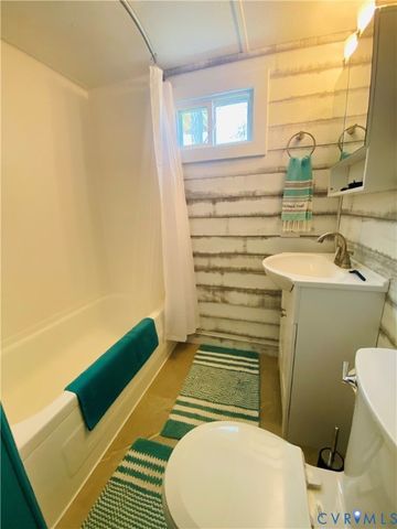 69 Old Mill Landing, Onemo, VA 23130