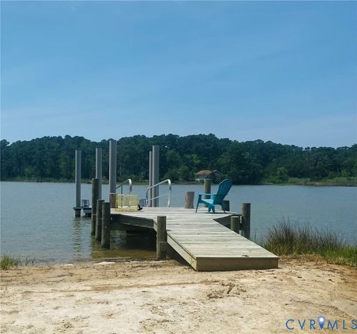 69 Old Mill Landing, Onemo, VA 23130