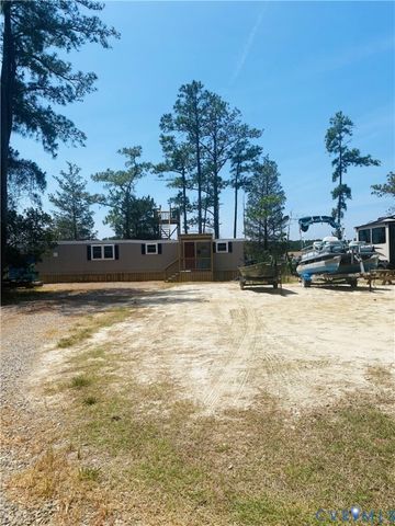 69 Old Mill Landing, Onemo, VA 23130