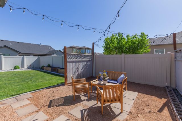 1527 Elmont Court, Fruita, CO 81521