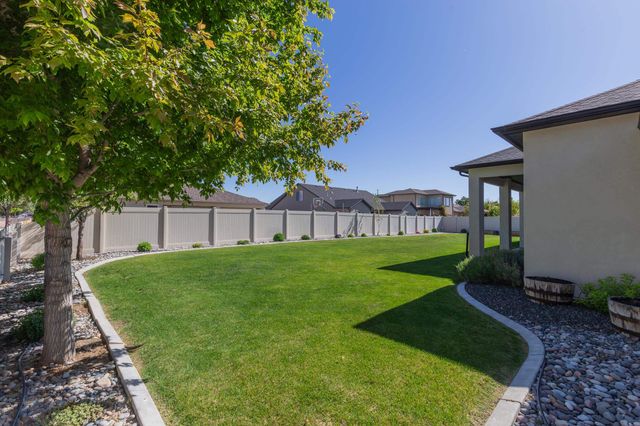 1527 Elmont Court, Fruita, CO 81521