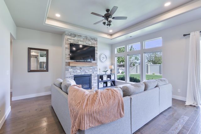 1527 Elmont Court, Fruita, CO 81521