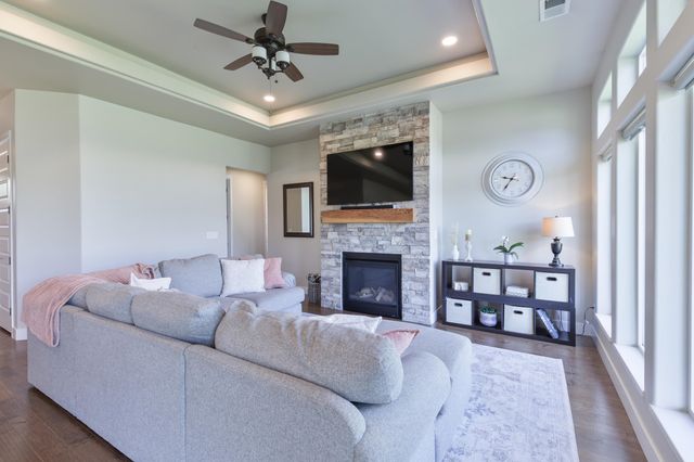 1527 Elmont Court, Fruita, CO 81521