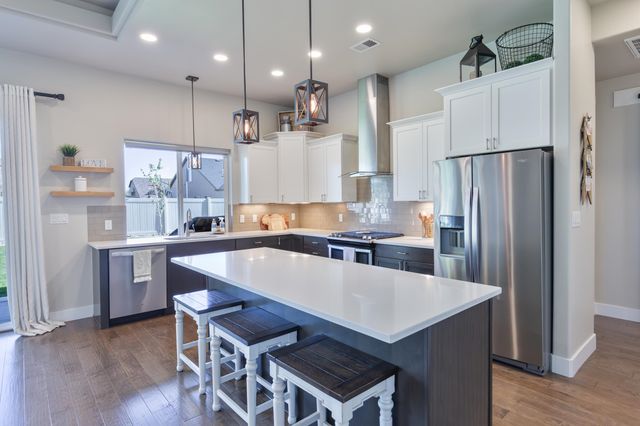 1527 Elmont Court, Fruita, CO 81521