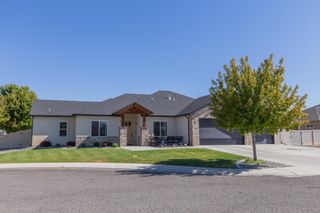 1527 Elmont Court, Fruita, CO 81521
