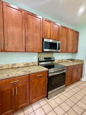246 Woodbrook Way, Moncks Corner, SC 29461