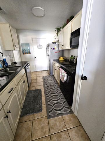 3636 Hopetown Drive, Dallas, TX 75229