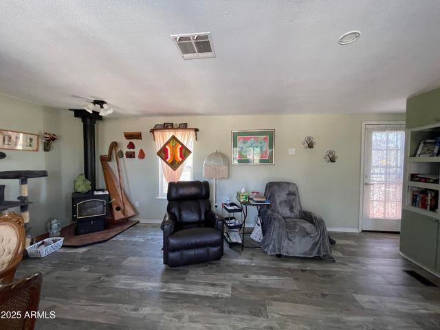 8591 E TRACY Drive, Prescott Valley, AZ 86314