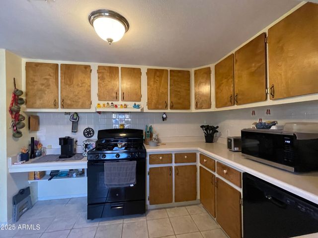 8591 E TRACY Drive, Prescott Valley, AZ 86314