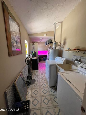 8591 E TRACY Drive, Prescott Valley, AZ 86314