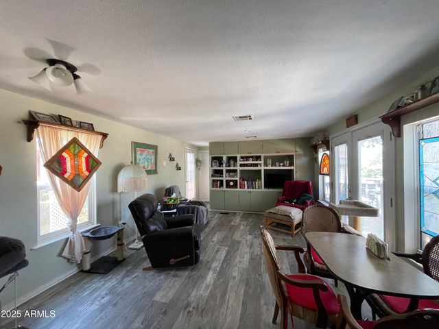 8591 E TRACY Drive, Prescott Valley, AZ 86314