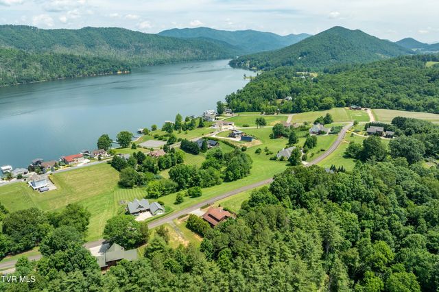 289 Harbor View Road, Butler, TN 37640