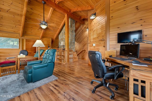 289 Harbor View Road, Butler, TN 37640