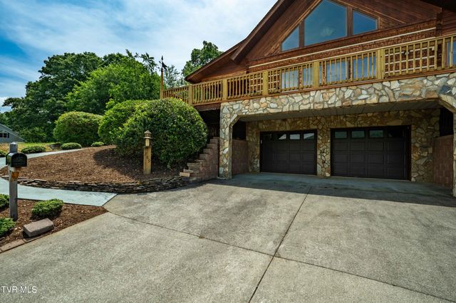 289 Harbor View Road, Butler, TN 37640