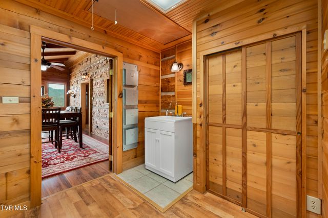 289 Harbor View Road, Butler, TN 37640