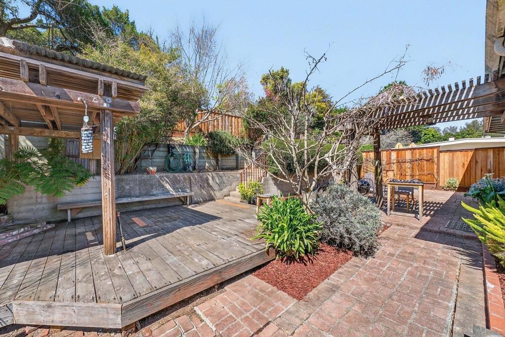 Image 6 of property listing at 1585 San Andreas Road, Watsonville, CA 95076