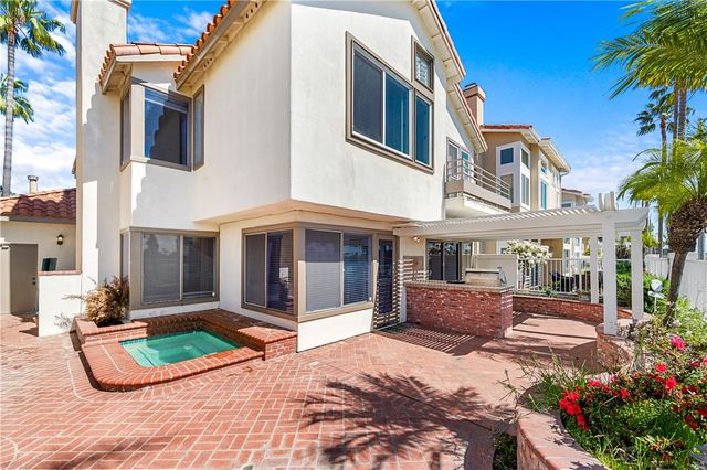 5824 Spinnaker Bay Drive, Long Beach, CA 90803