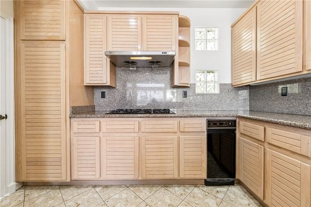 5824 Spinnaker Bay Drive, Long Beach, CA 90803