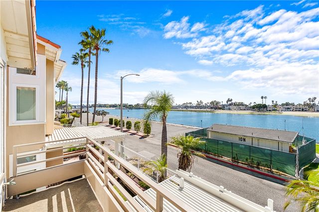 5824 Spinnaker Bay Drive, Long Beach, CA 90803