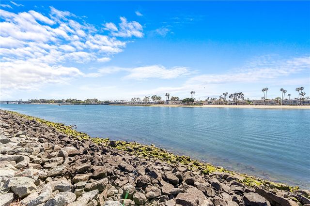 5824 Spinnaker Bay Drive, Long Beach, CA 90803