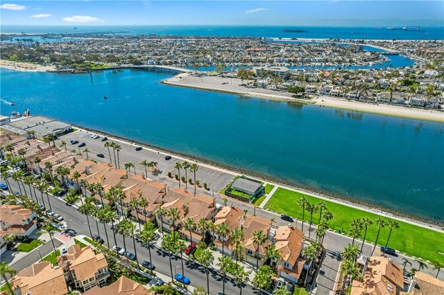 5824 Spinnaker Bay Drive, Long Beach, CA 90803