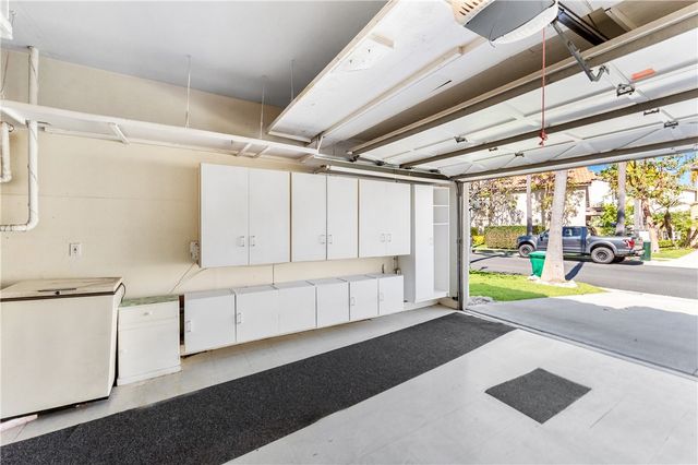 5824 Spinnaker Bay Drive, Long Beach, CA 90803