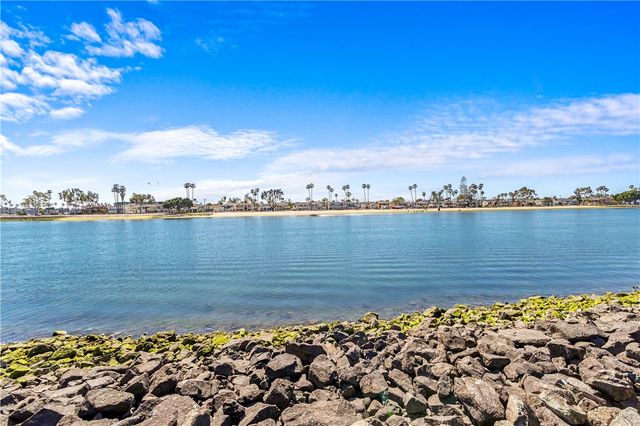 5824 Spinnaker Bay Drive, Long Beach, CA 90803