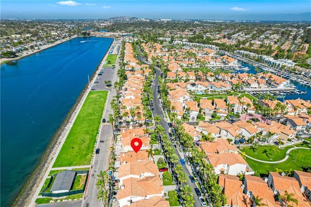 5824 Spinnaker Bay Drive, Long Beach, CA 90803