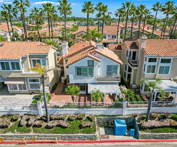 5824 Spinnaker Bay Drive, Long Beach, CA 90803