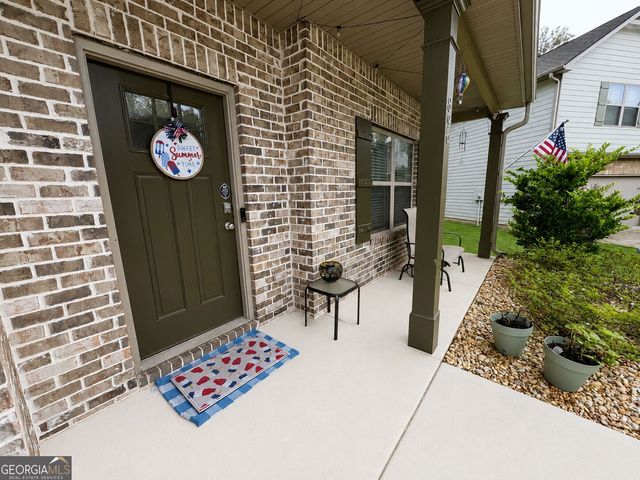 896 Crescent Lane, Griffin, GA 30224