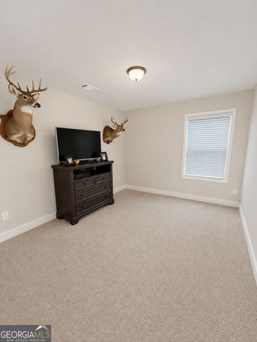 896 Crescent Lane, Griffin, GA 30224