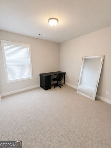 896 Crescent Lane, Griffin, GA 30224