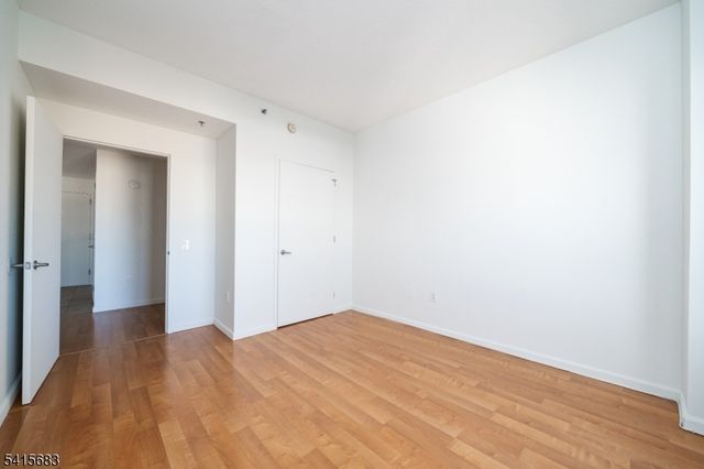 1 Carriage City Plz 705, Rahway City, NJ 07065