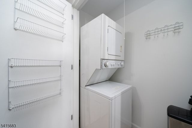 1 Carriage City Plz 705, Rahway City, NJ 07065