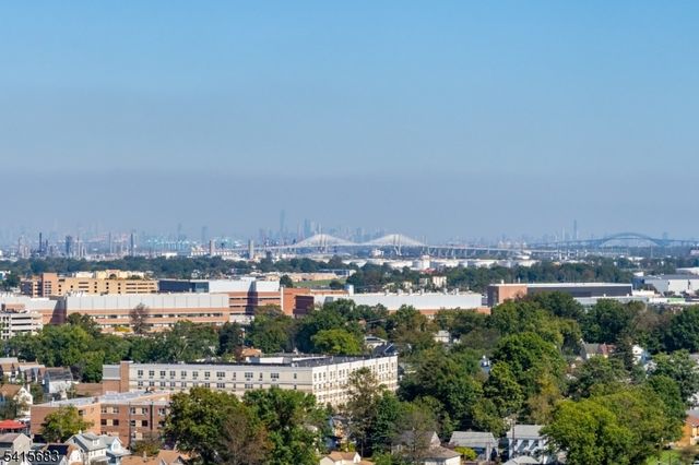 1 Carriage City Plz 705, Rahway City, NJ 07065