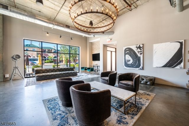 1 Carriage City Plz 705, Rahway City, NJ 07065