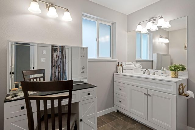 55075 Lazy River Drive, Bend, OR 97707